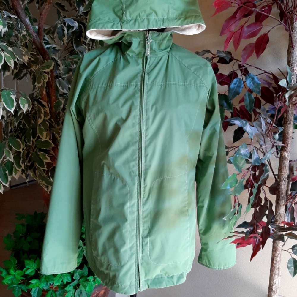 IZOD Reversible Hooded Fleece Lining Ladies Jacket